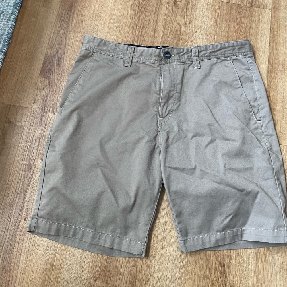 Volcom Men's Khaki Shorts